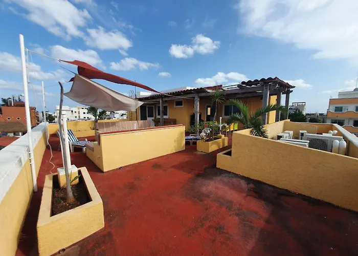 Suites Los Arcos (Adults Only)