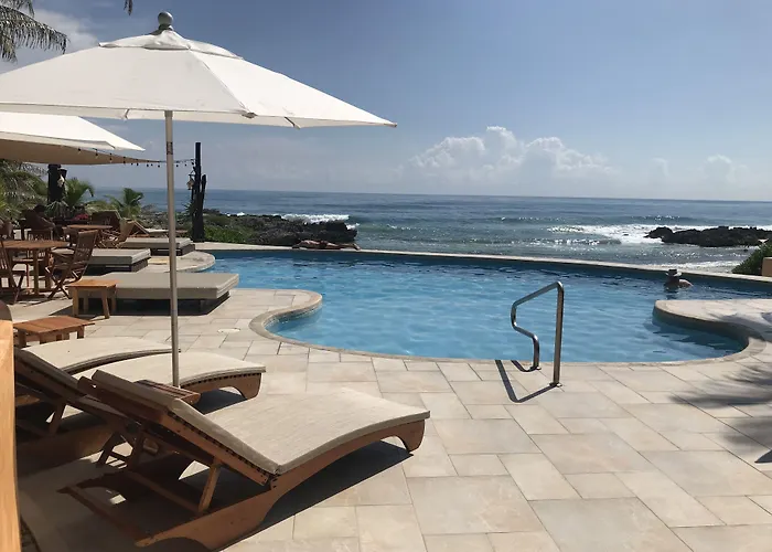 Hotel Playa La Media Luna