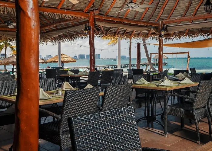 Holiday Inn Club Vacations The Royal Cancun All Inclusive