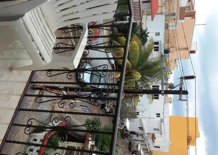 Hotel Isleno